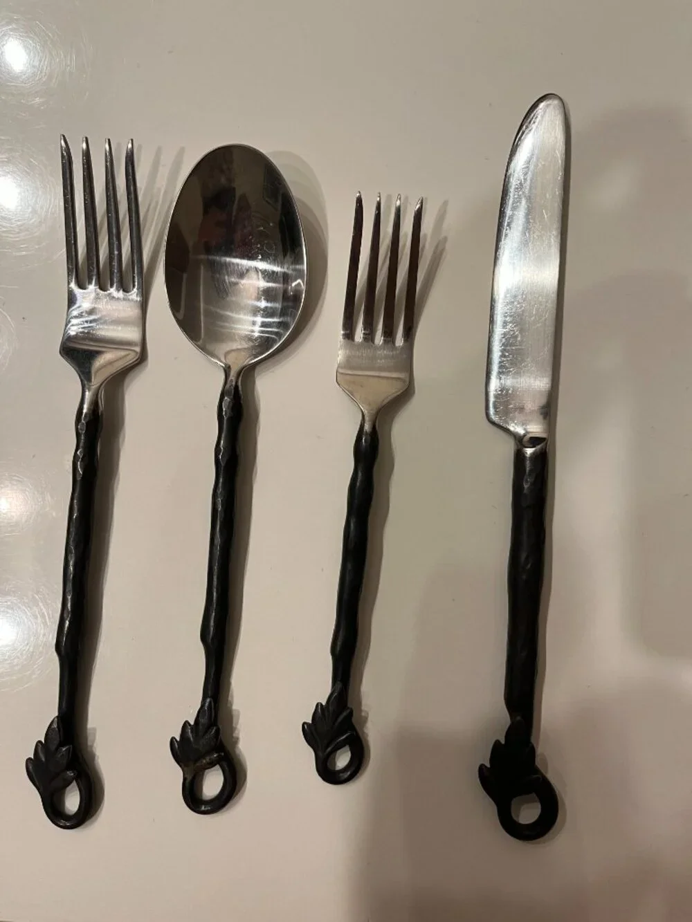 Pottery Barn CURLED LEAF Stainless Flatware 4-Piece Lot :2 Forks 1 Knife 1 Spoon